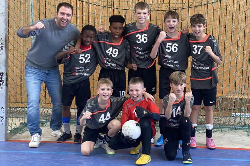 Alle Spiele gewonnen! – GGG-Jungs gewinnen das Fußball-Vorrundenturnier des Fritz-Walter-Cups  